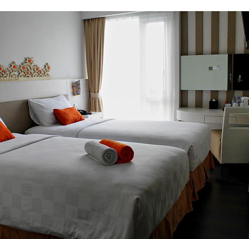 The Edelweiss Hotel יוגיאקרטה מראה חיצוני תמונה