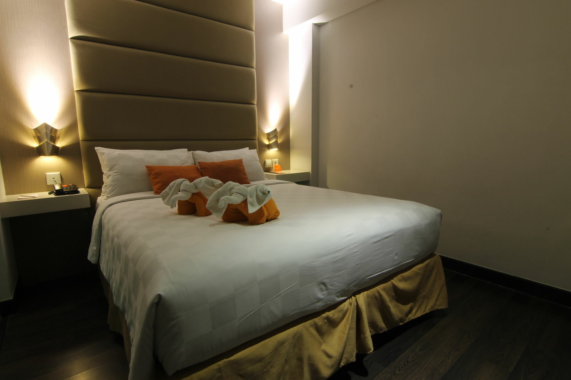 The Edelweiss Hotel יוגיאקרטה מראה חיצוני תמונה